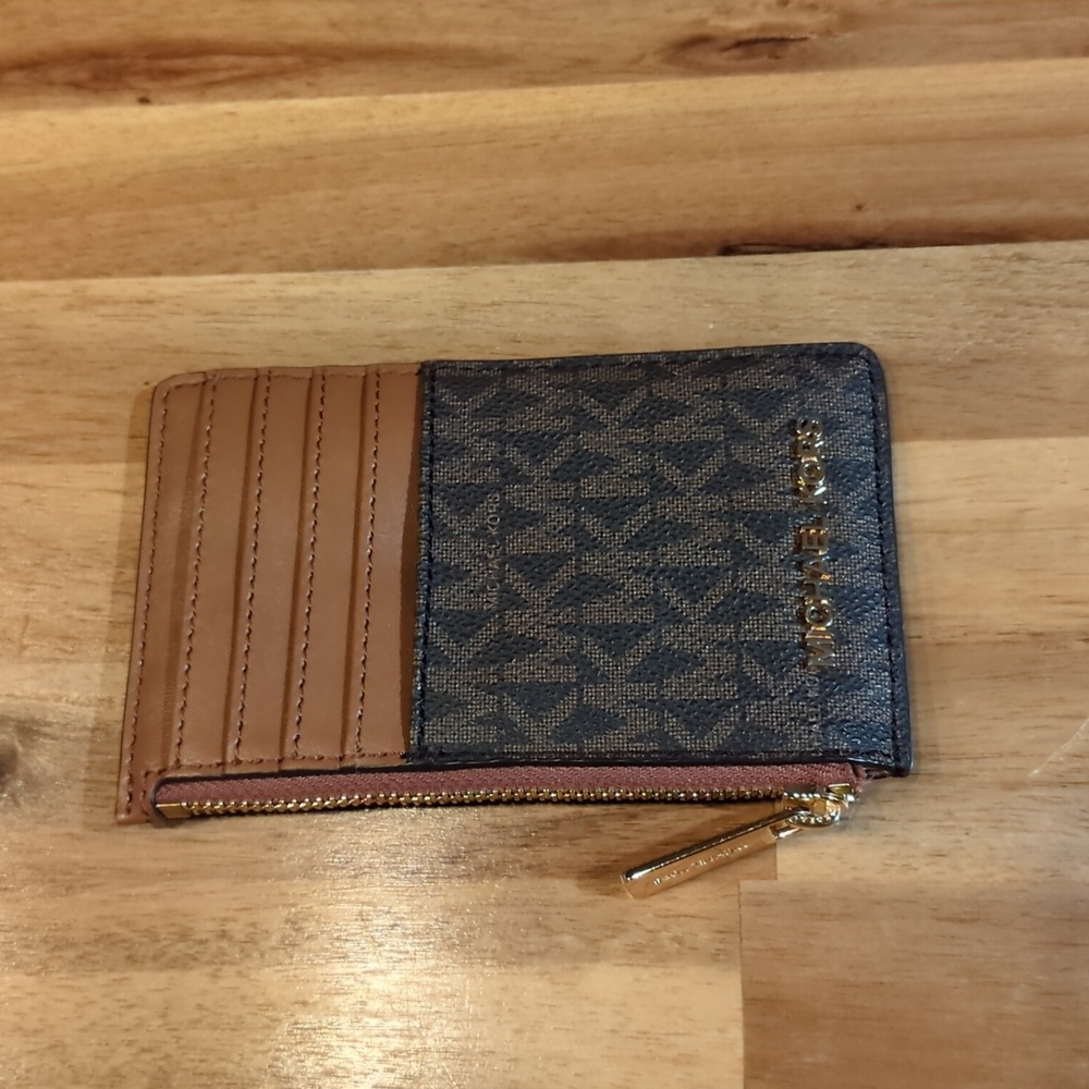 Michael Kors slim ID card holder & zip pocket